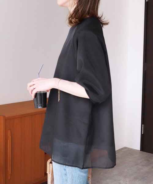 reca(レカ)の「ラグランスリーブオーガンジー重ねプルオーバー(Tシャツ/カットソー・レディース・オフホワイト/グレイッシュベージュ/ブラック・FREE)」の8枚目の写真