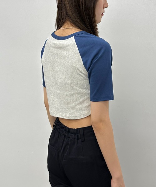 EPIMI E'PIMMY（エピミエピミー）の「オリジナルロゴラグランTシャツ（Tシャツ/カットソー・レディース・オートミール/オフホワイト・MEDIUM）」の9枚目の写真