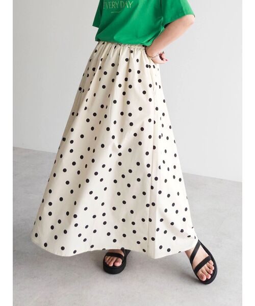 ELENCARE DUE（エレンカーレデュエ）の「・ELENCARE　DUE　ドットタフタスカート（スカート・レディース・アイボリー/ブラック・FREE）」の3枚目の写真