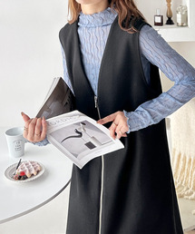 classicalelf（クラシカルエルフ）の「Iラインシルエットですらっと見え。3wayジップアップジレワンピース（ワンピース）」