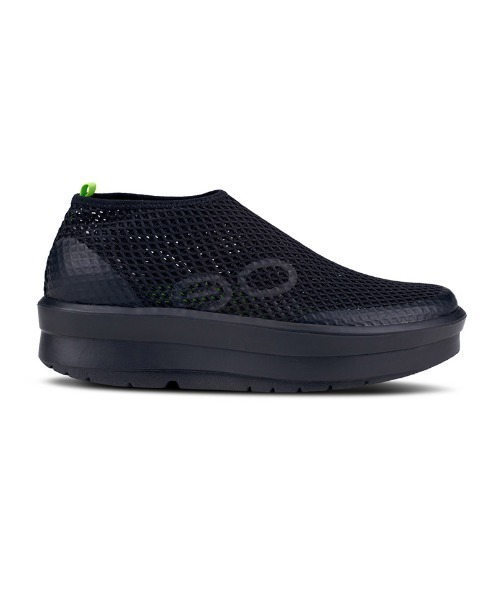 OOFOS（ウーフォス）の「OOFOS/ウーフォス Oomega Chukka ウーメガ