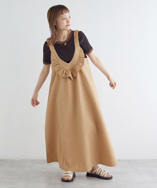 w closet（ダブルクローゼット）の「ふくれジャガードフリルワンピース（ジャンパースカート・レディース・ベージュ/ホワイト/ブラック・FREE）」の14枚目の写真