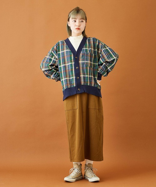 CUBE SUGAR（キューブシュガー）の「無地カットツイルイージーベイカースカート（スカート・レディース・キャメル/グリーン/ワイン/ブラック・M）」の17枚目の写真