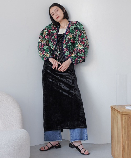 LOWRYS FARM(ローリーズファーム)の「リバーシブルキルティングカーディガン 966565(カーディガン/ボレロ・レディース・ブラック/ネイビー・FREE)」の4枚目の写真