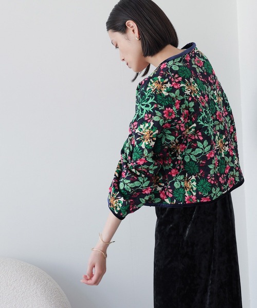 LOWRYS FARM(ローリーズファーム)の「リバーシブルキルティングカーディガン 966565(カーディガン/ボレロ・レディース・ブラック/ネイビー・FREE)」の6枚目の写真