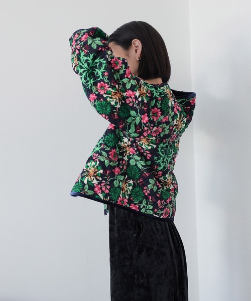 LOWRYS FARM(ローリーズファーム)の「リバーシブルキルティングカーディガン 966565(カーディガン/ボレロ・レディース・ブラック/ネイビー・FREE)」の7枚目の写真