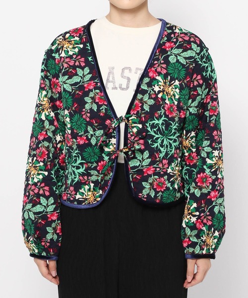 LOWRYS FARM(ローリーズファーム)の「リバーシブルキルティングカーディガン 966565(カーディガン/ボレロ・レディース・ブラック/ネイビー・FREE)」の8枚目の写真