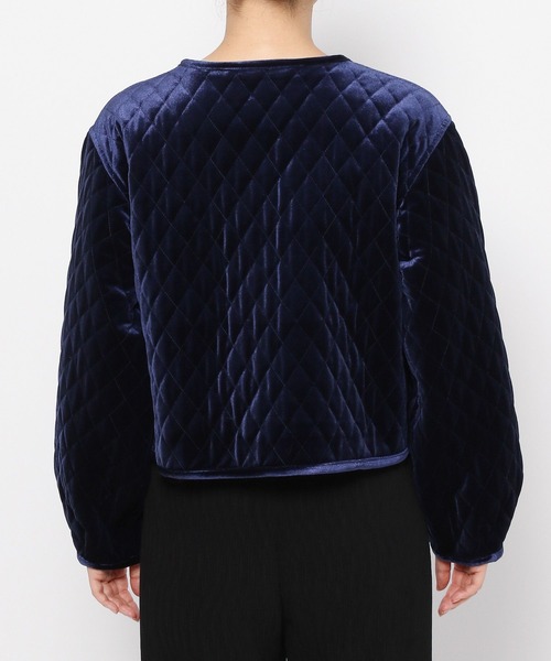 LOWRYS FARM(ローリーズファーム)の「リバーシブルキルティングカーディガン 966565(カーディガン/ボレロ・レディース・ブラック/ネイビー・FREE)」の15枚目の写真