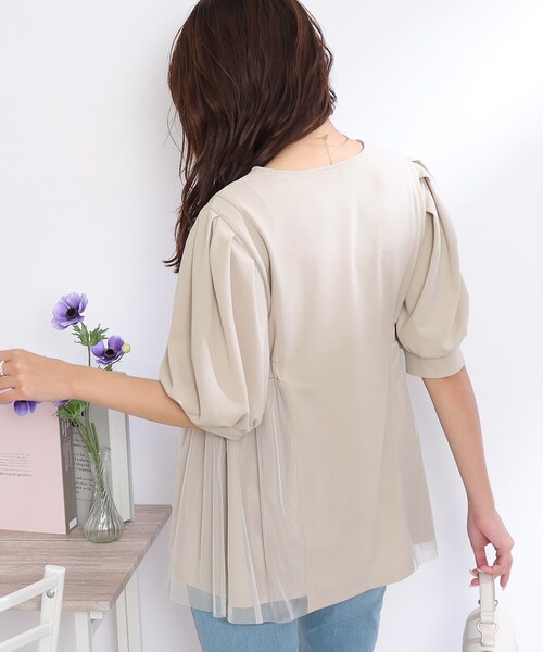 couture brooch(クチュールブローチ)の「◆【オンオフ兼用!通勤にもおすすめ。】カットソー&チュール切替チュニック(チュニック・レディース・ライトグレー/ブラック・42/38)」の11枚目の写真