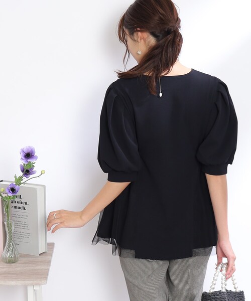 couture brooch(クチュールブローチ)の「◆【オンオフ兼用!通勤にもおすすめ。】カットソー&チュール切替チュニック(チュニック・レディース・ライトグレー/ブラック・42/38)」の21枚目の写真