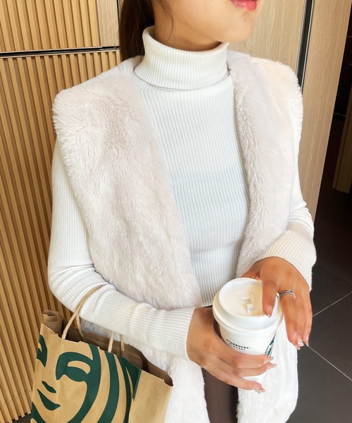 frunco(フランコ)の「fake fur vest(ベスト・レディース・ブラック/アイボリー/ベージュ・FREE)」の21枚目の写真