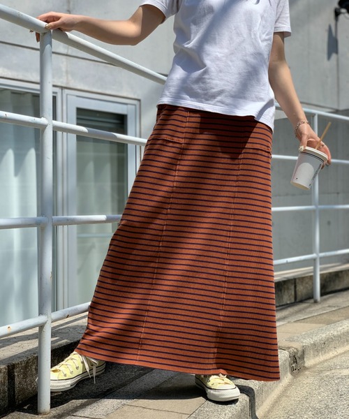 mi via loca（ミヴィアロカ）の「セルフカットリブフレアスカート（スカート・レディース・ピンク/ブルー/ホワイト×ブラック/ブラック/ブラウン系・FREE）」の14枚目の写真