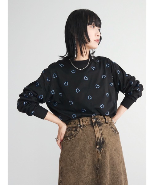 Green　Parks（グリーンパークス）の「・Double　Flags　ハート刺繍ロンT（Tシャツ/カットソー・レディース・ブラック/アイボリー/チャコールグレー・FREE）」の5枚目の写真