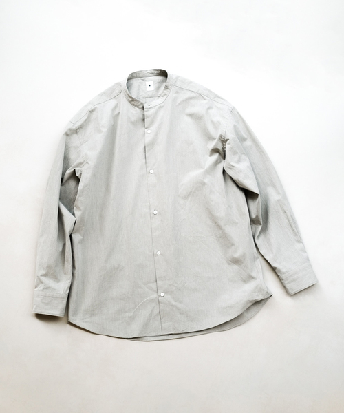 EDIFICE LA BOUCLE(エディフィスラブークル)の「【LA BOUCLE / ラブークル】オーバーサイズ ドライタッチ バンドカラーシャツ(シャツ/ブラウス・メンズ・ブラック/グレー/ホワイト・2/3)」の15枚目の写真