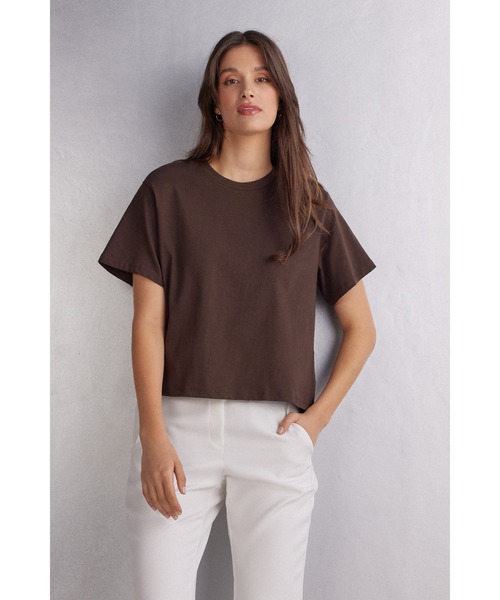 Intimissimi(インティミッシミ)の「コットン ショートスリーブ トップ(Tシャツ/カットソー・レディース・ホワイト/ブラック/ブルー/ライトパープル/ミント/ピンク/スカイブルー/カーキ/アイボリー/モカ・M/L/S)」の5枚目の写真