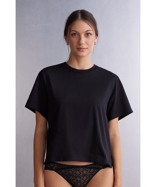 Intimissimi(インティミッシミ)の「コットン ショートスリーブ トップ(Tシャツ/カットソー・レディース・ホワイト/ブラック/ブルー/ライトパープル/ミント/ピンク/スカイブルー/カーキ/アイボリー/モカ・M/L/S)」の11枚目の写真