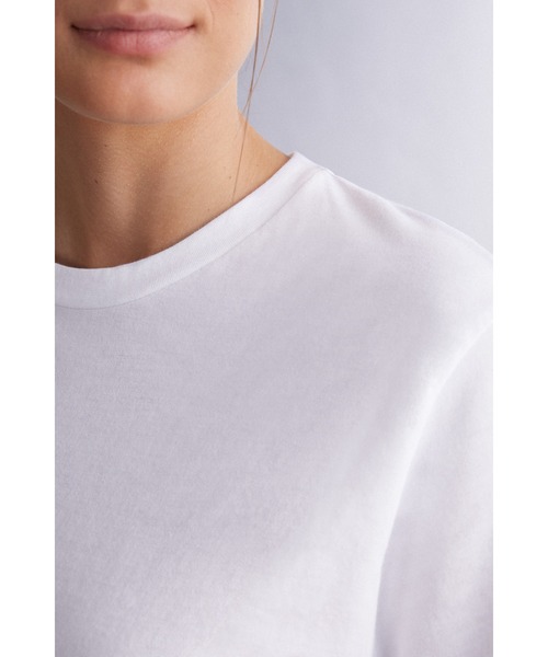 Intimissimi(インティミッシミ)の「コットン ショートスリーブ トップ(Tシャツ/カットソー・レディース・ホワイト/ブラック/ブルー/ライトパープル/ミント/ピンク/スカイブルー/カーキ/アイボリー/モカ・M/L/S)」の18枚目の写真