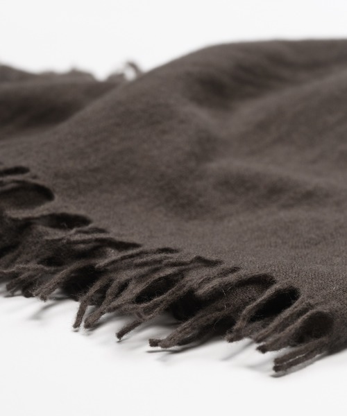 ASAUCE MELER（アソースメレ）の「【ASAUCE MELER】ファインラムエアリーソリッドウールストール / AM25F-ST16（ストール/ショール・レディース・ブラック/ベージュ/ライトグレー/ブラウン/レッド・FREE）」の8枚目の写真