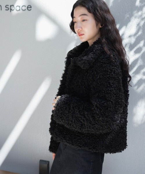 WEGO(ウィゴー)の「WEGO/ボアファーブルゾン(ブルゾン・レディース・オフホワイト/ブラック/サックスブルー・FREE)」の4枚目の写真