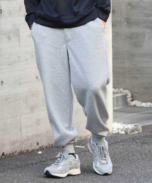 V12 の人気モデル、ダンボールパンツ trim_fce_item66e671388bb57.jpg