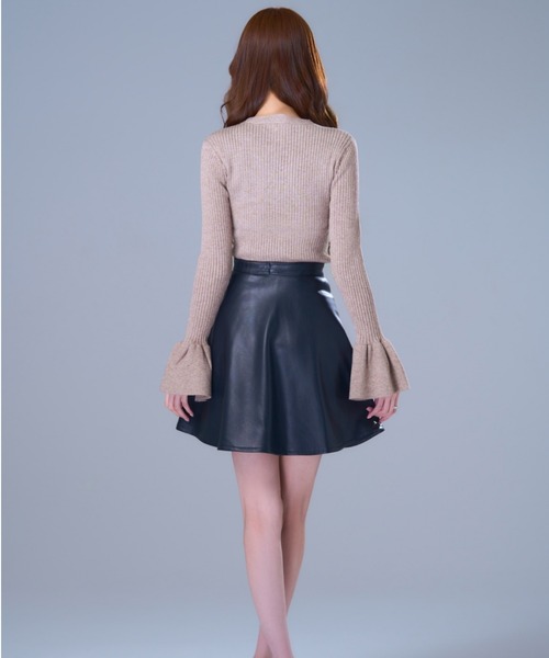 emiriawiz(エミリアウィズ)の「Sweet pea sleeve knit tops(ニット/セーター・レディース・ホワイト/グレイッシュベージュ/ピンク系その他/ブラック・FREE)」の22枚目の写真