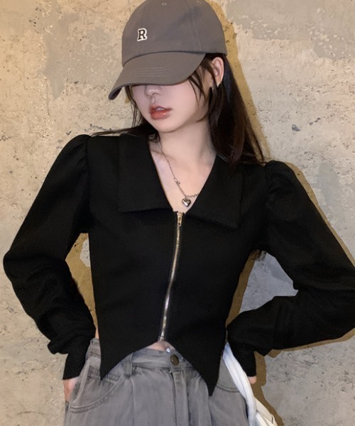 Vipoa(ヴィポア)の「ジップ襟付きショートトップス(Tシャツ/カットソー・レディース・ブラック/ホワイト・FREE)」の13枚目の写真