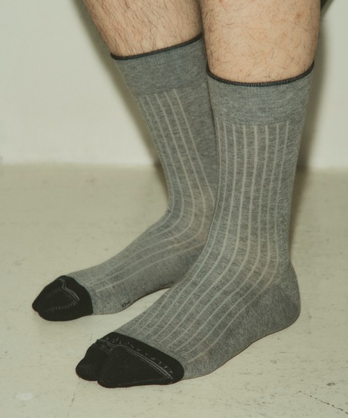The Role design(ザロールデザイン)の「【 The Role design / ザ・ロールデザイン 】 BICOLOR RIB SOCKS MENS / バイカラー リブソックス メンズ(ソックス/靴下・メンズ・ブラック/ホワイト/グレー・FREE)」の3枚目の写真