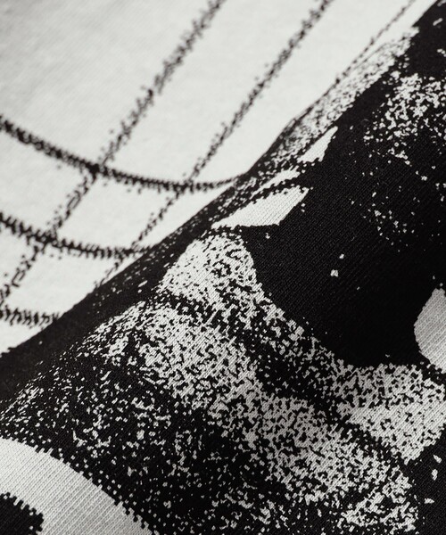 C.E(シーイー)の「C.E / OVERDYE CAUSE AND EFFECT T(Tシャツ/カットソー・メンズ・ネイビー/グレー・LARGE/XX-LARGE/X-LARGE/MEDIUM)」の8枚目の写真