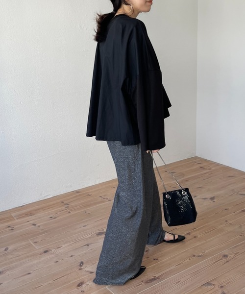 wee9s（ウィークス）の「gather docking PO / ギャザードッキングプルオーバー（Tシャツ/カットソー・レディース・ブラック/ホワイト・FREE）」の6枚目の写真