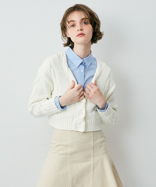 DEICY(デイシー)の「ケーブルデザインショートカーディガン(カーディガン/ボレロ・レディース・ピンク/オフホワイト/ライトグレー・FREE)」の18枚目の写真