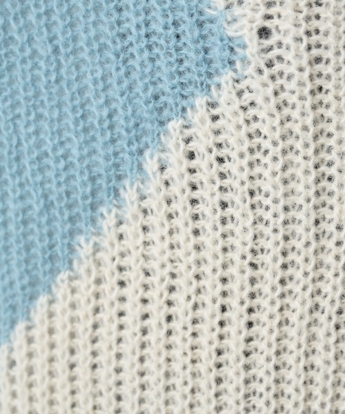 EN'DAY（エンディ）の「ENDAY/配色クルーニット（ニット/セーター・レディース・ブルー・FREE）」の7枚目の写真