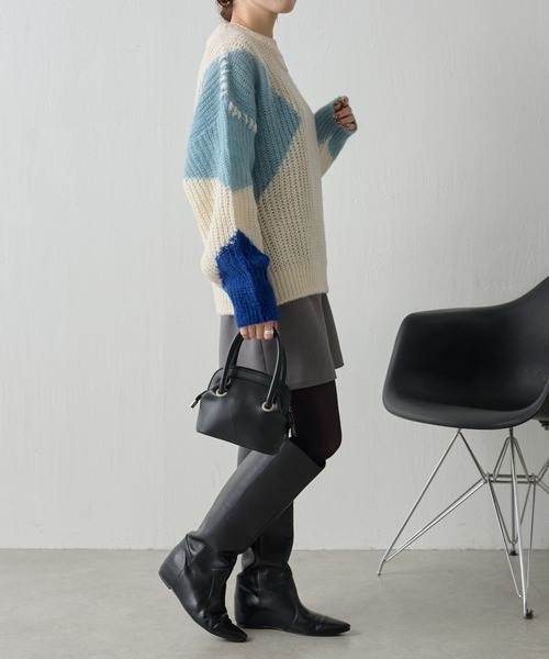 EN'DAY（エンディ）の「ENDAY/配色クルーニット（ニット/セーター・レディース・ブルー・FREE）」の10枚目の写真
