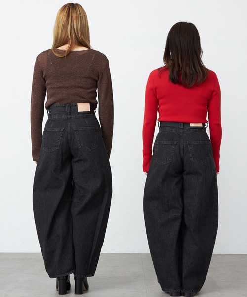 SOMETHING（サムシング）の「atelier SOMETHING/アトリエサムシング TLEB BALLOON DENIM PANTS/ハイウエスト2WAYカーブデニムパンツ（デニムパンツ・レディース・ライトインディゴブルー/インディゴブルー/ブラック系その他・SMALL/MEDIUM/X-SMALL）」の5枚目の写真