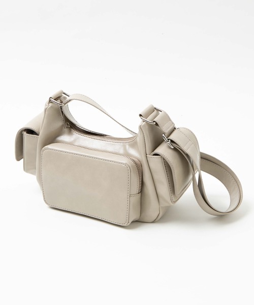 WEGO(ウィゴー)の「WEGO/ポケットデザインショルダー(ショルダーバッグ・レディース・ベージュ/ブラック/ブラック系その他・FREE)」の14枚目の写真