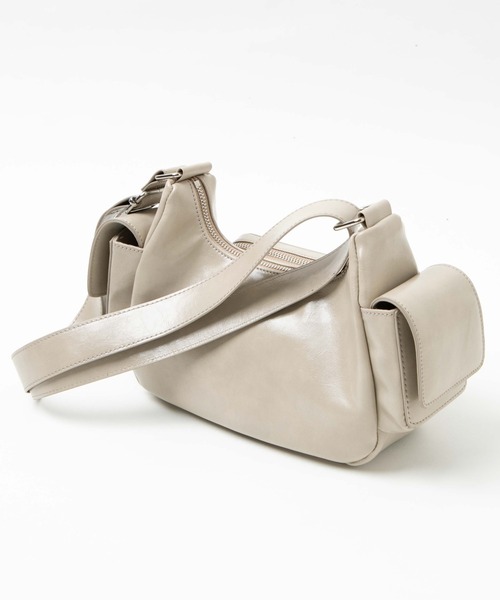 WEGO(ウィゴー)の「WEGO/ポケットデザインショルダー(ショルダーバッグ・レディース・ベージュ/ブラック/ブラック系その他・FREE)」の15枚目の写真