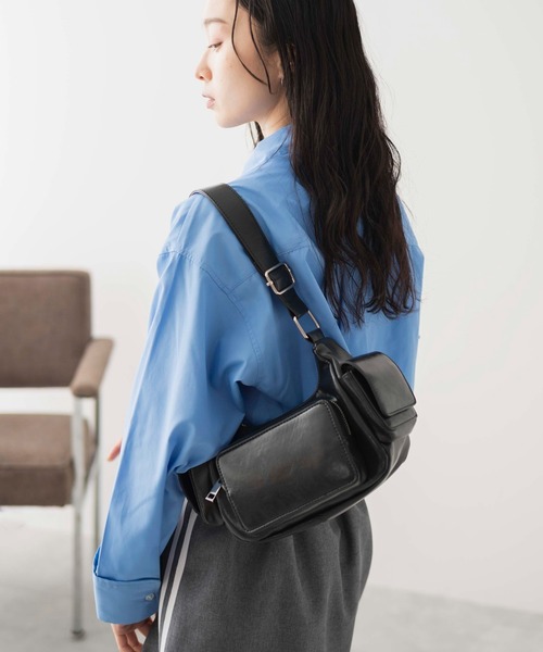 WEGO(ウィゴー)の「WEGO/ポケットデザインショルダー(ショルダーバッグ・レディース・ベージュ/ブラック/ブラック系その他・FREE)」の22枚目の写真