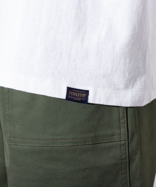 PENDLETON（ペンドルトン）の「【PENDLETON/ペンドルトン】ベアープリントTシャツ 刺繍 ワンポイントロゴ（Tシャツ/カットソー・メンズ・オフホワイト/アッシュグレー/ブラック・M/L）」の17枚目の写真