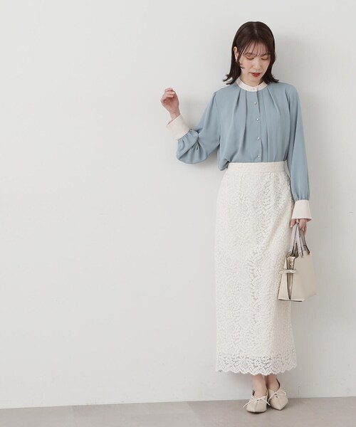 N.(N. Natural Beauty Basic)(エヌエヌナチュラルビューティーベーシック)の「◆パールボタンバイカラーブラウス(シャツ/ブラウス・レディース・ブルー系/ホワイト×ブラック/ブラック系/ホワイト系/ホワイト系その他2・MEDIUM)」の21枚目の写真