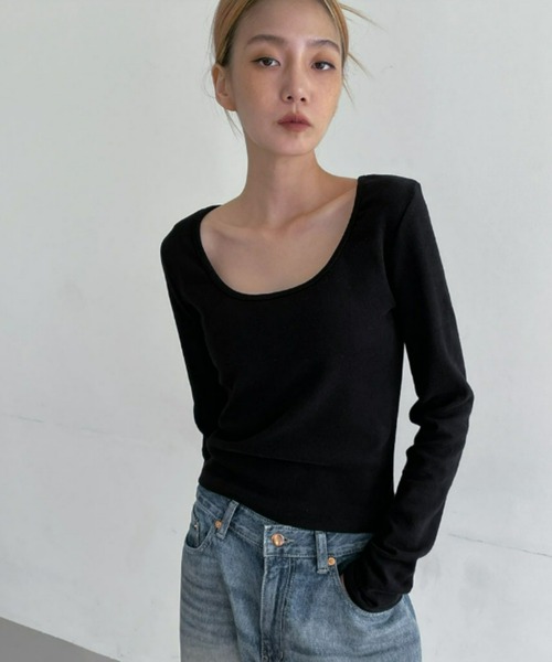 BLACKUP（ブラックアップ）の「[MADE] エディルUネックセミクロップ長袖Tシャツ（Tシャツ/カットソー・レディース・ブラック/グレー/ホワイト・FREE）」の21枚目の写真