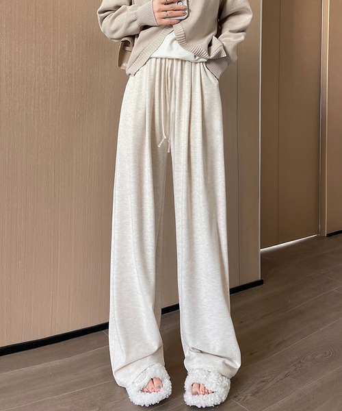 aimoha(アイモハ)の「ドレープ感ワイドストレートスウェットパンツ(スウェットパンツ・レディース・オフホワイト/ライトグレー/ベージュ/ダークグレー/ブラック・MEDIUM/LARGE/SMALL)」の7枚目の写真