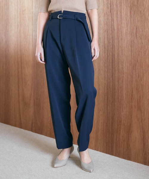 YECCA VECCA（イェッカヴェッカ）の「ベルテッドテーパードパンツ（その他パンツ・レディース・ダークベージュ/ネイビー/アイボリー・S/M）」の3枚目の写真