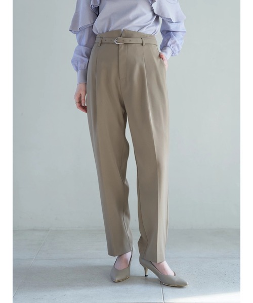 YECCA VECCA（イェッカヴェッカ）の「ベルテッドテーパードパンツ（その他パンツ・レディース・ダークベージュ/ネイビー/アイボリー・S/M）」の18枚目の写真