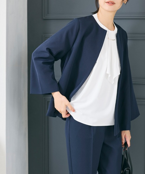 coca（coca）（コカ）の「ボウタイ風アクセ付きブラウス　| セレモニー オフィス ママスーツ スーツ フォーマルウェア 卒業式（シャツ/ブラウス・レディース・グレイッシュベージュ/ホワイト/ライトベージュ・M/L）」の17枚目の写真