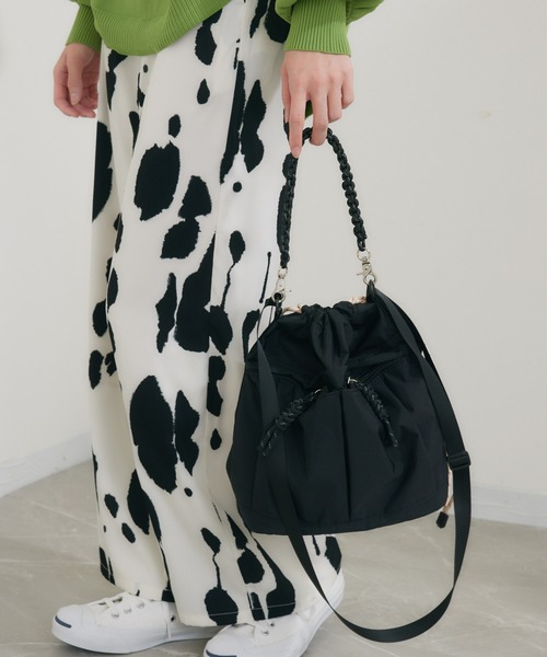 Paradise Picnic（パラダイスピクニック）の「CONTROL FREAK ナイロン2WAYミニバッグ（ショルダーバッグ・レディース・ブラック/ベージュ・FREE）」の2枚目の写真