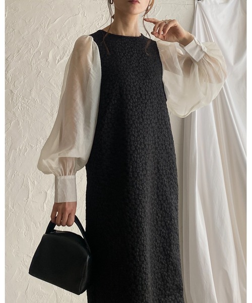 She's Closet（シーズクローゼット）の「【低身長向け/高身長向けサイズあり】異素材切り替えバックリボン長袖ふくれジャガードロングドッキングワンピース（ワンピース・レディース・ブラック/ベージュ/グレー/ブラック×ブラック/ブラック系その他2/ブラック系その他・FREE/SHORT/TALL）」の8枚目の写真