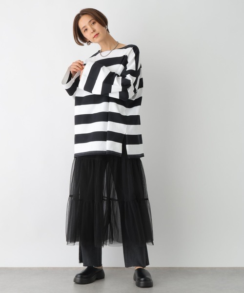 LEPSIM(レプシィム)の「チュールリバーシブルレイヤードスカート 104969(スカート・レディース・ホワイト×ブラック/アイボリー/ブラック・FREE)」の4枚目の写真