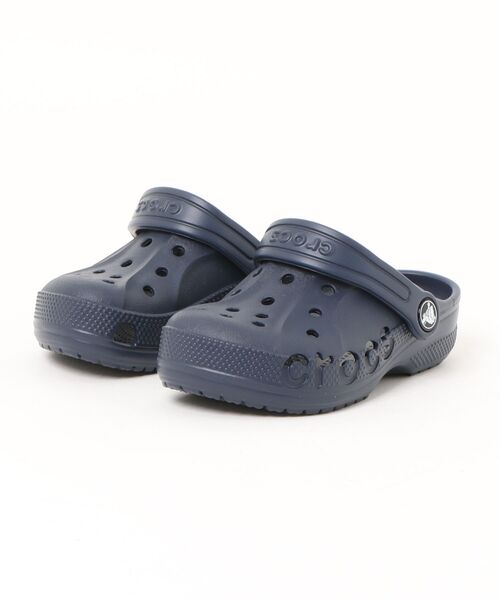 crocs（クロックス）の「《crocs》クロックス キッズ バヤ クロッグ（サンダル・キッズ・ホワイト/ピンク/ブラック/ブルー/ネイビー/ベージュ系/ピンク系/パープル系その他・18.5cm/19.0cm/19.5cm/20.0cm/21.0cm/18.0cm/22.0cm/23.0cm/24.0cm）」の4枚目の写真