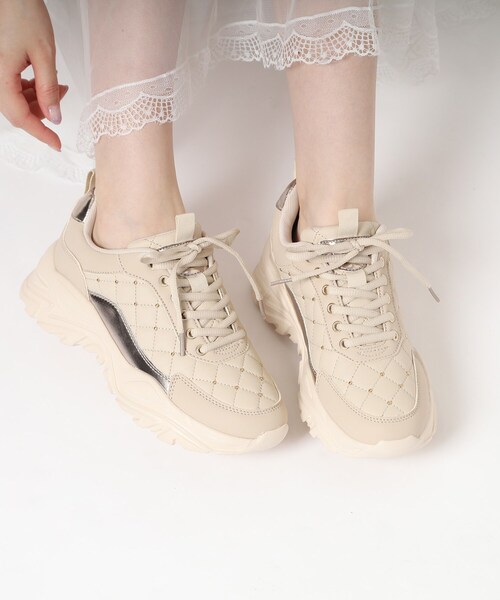 ESPERANZA（エスペランサ）の「キルティングスニーカー　24SS（スニーカー・レディース・ベージュ/ホワイト・L/M/S/LL）」の10枚目の写真