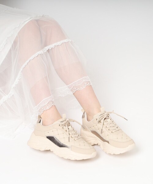 ESPERANZA（エスペランサ）の「キルティングスニーカー　24SS（スニーカー・レディース・ベージュ/ホワイト・L/M/S/LL）」の8枚目の写真