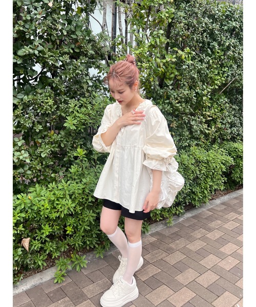 JUMELLE（ジュメロ）の「luster shirring bag（ショルダーバッグ・レディース・ホワイト/シルバー・フリー）」の14枚目の写真